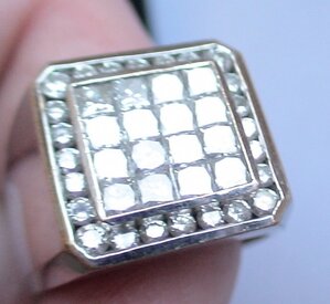 Перстень мужской с бриллиантами Золото 750